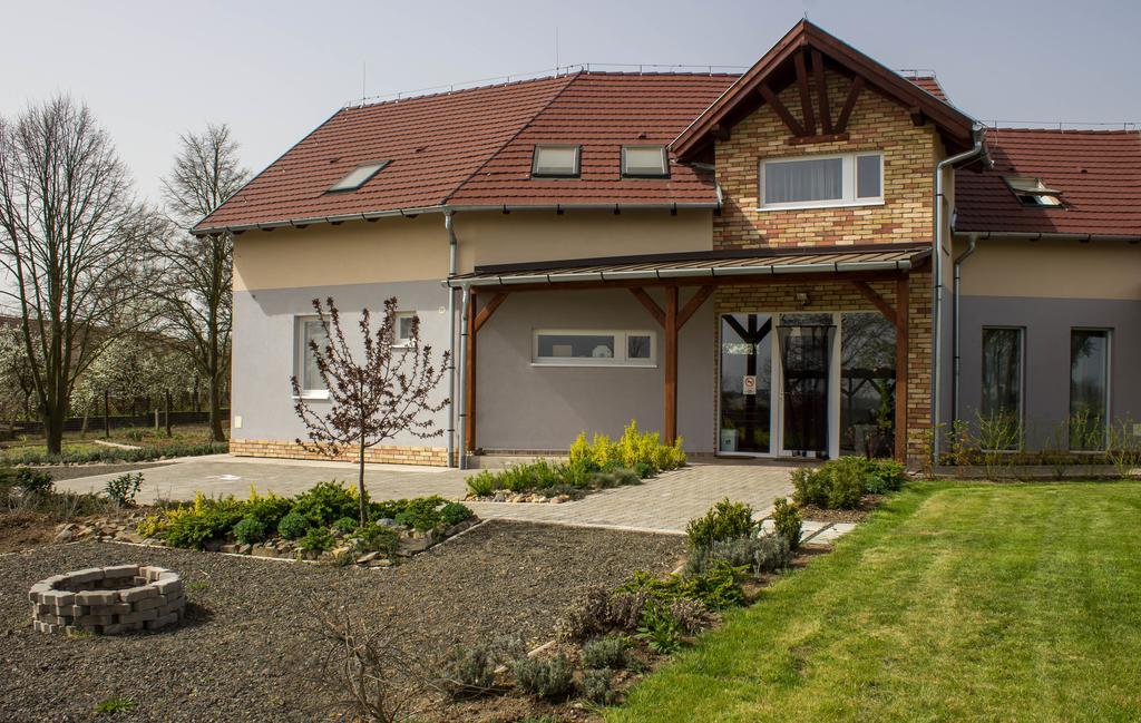 Horpacsi Europa Piheno Koezpont Otel Dış mekan fotoğraf